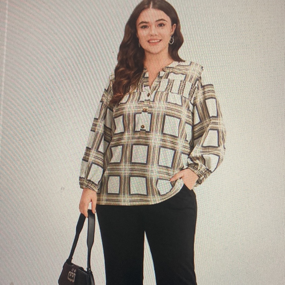NWT BloomChic “WILLI” silky plaid tan brown and ecru blouse. Size 2X 18 20